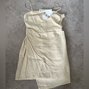 BRAND NEW LINEN BLEND ZARA DRESS 🤎🤍